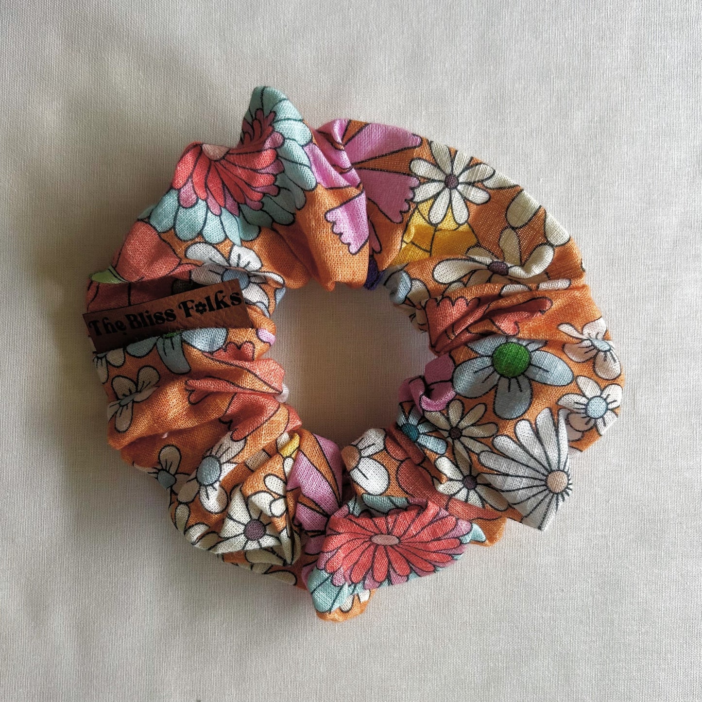 Mama Scrunchie • Retro Orange