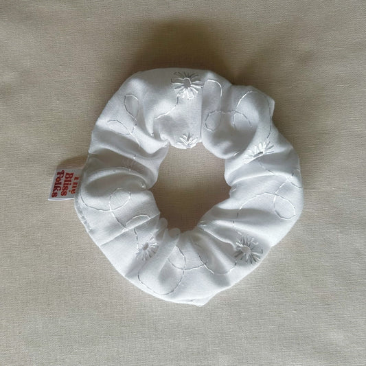 Little Groovers Scrunchie • White Embroidered Floral